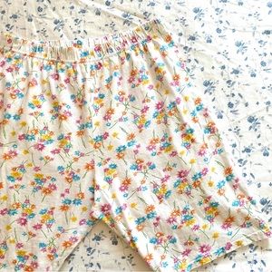 Vintage 90s Cottagecore Floral Bike Shorts